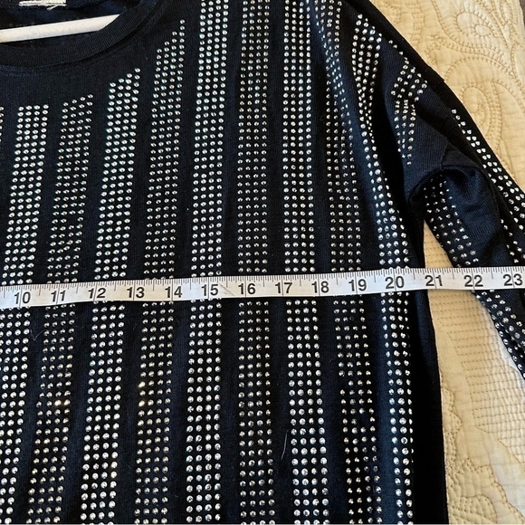 Embellished beaded sparkly silver black long sleeve dressy top, size XL - Picture 9 of 10